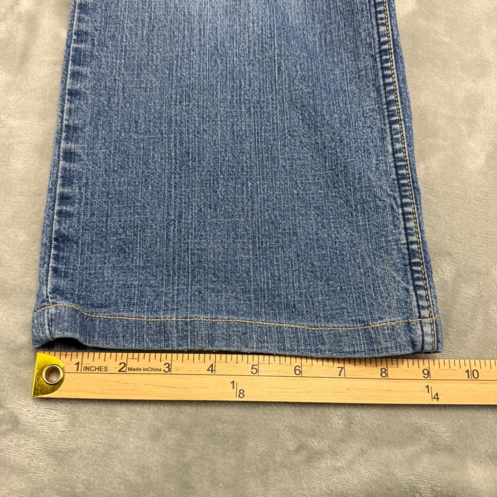 Levi Strauss Signature Stretch Mid Rise Bootcut Jeans Light Wash Size 16 Misses - Picture 13 of 13